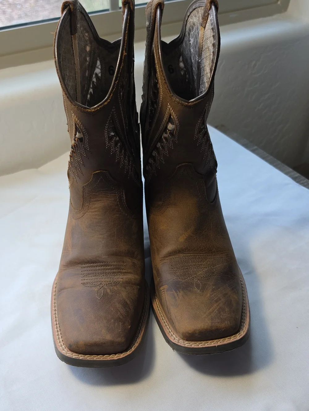 Ariat Women's Size 6 Distressed Brown Leather Western Cowgirl Boots US Flag